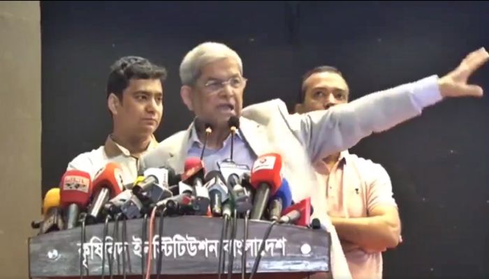 সরকারে বসে দল গঠন করবেন সেটা কখনোই মেনে নেবো না