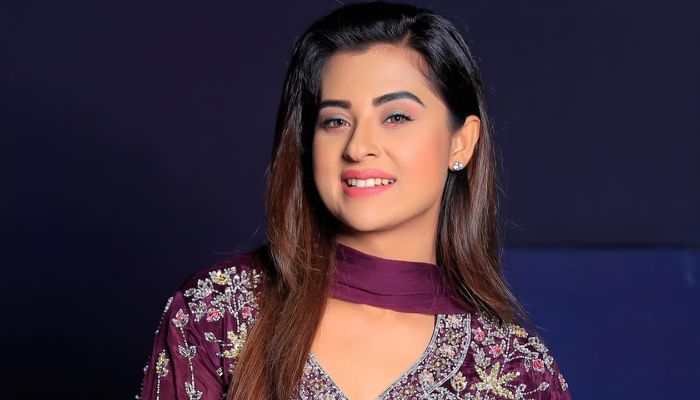 প্রথমবারের মতো মিউজিক ভিডিওতে বুবলী