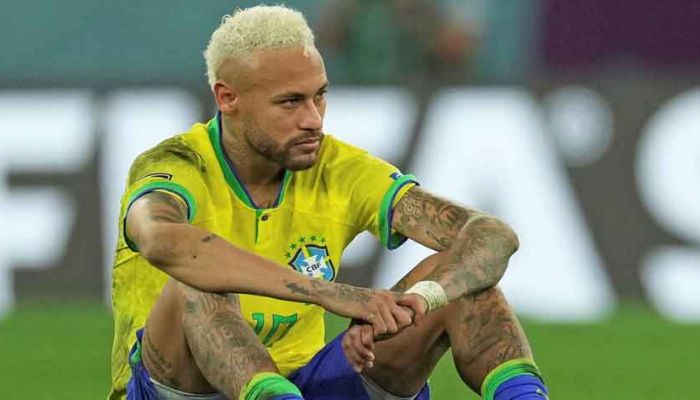 নেইমারকে ছাড়াই বিশ্বকাপ বাছাইপর্বের দল ঘোষণা ব্রাজিলের