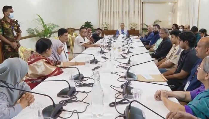 মাইলস্টোনের তিন শিক্ষিকার সাহসিকতা চিরস্মরণীয় হয়ে থাকবে: প্রধান উপদেষ্টা