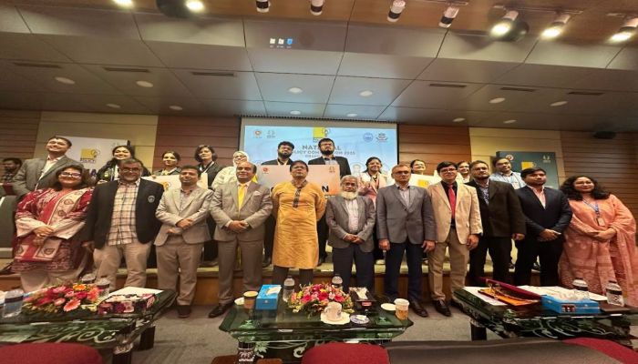 ন্যাশনাল পলিসি কমপিটিশন ২০২৫ এনএসইউ চ্যাপ্টার-এর গ্র্যান্ড ফিনালে অনুষ্ঠিত