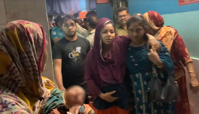 হাসপাতাল থেকে চুরি হওয়া নবজাতক ৬ ঘণ্টা পর উদ্ধার