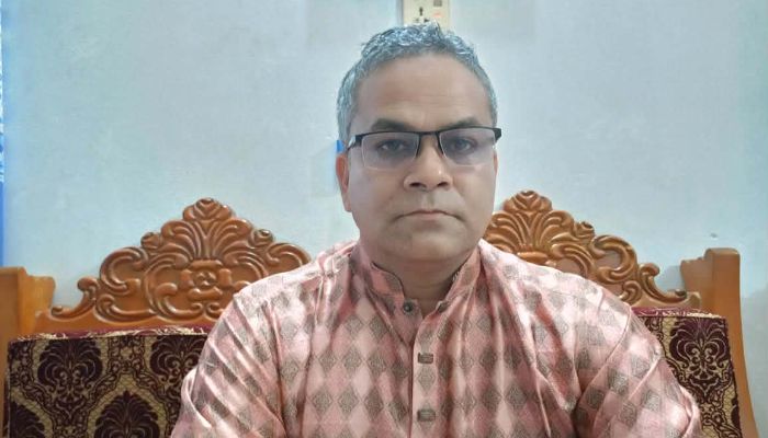 ভোটের মাঠে  ড্যাব-এর যুগ্ম মহাসচিব ইউনুস আলী