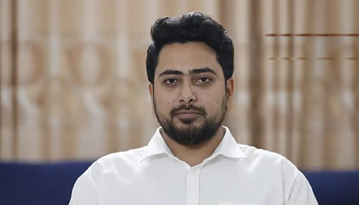 অনেক উপদেষ্টা নিজেদের আখের গুছিয়েছে, সেফ এক্সিটের কথা ভাবছে: নাহিদ ইসলাম