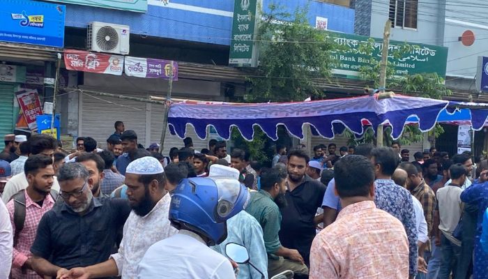 রাকসু ভোট ঘিরে বিএনপি-জামায়াত নেতাদের অবস্থান