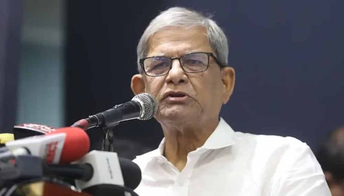 গণতন্ত্র পুনরুদ্ধারে সবাইকে নির্বাচনে অংশ নেওয়ার আহ্বান ফখরুলের