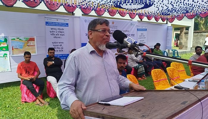 বাগেরহাটে মৎস্যজীবীদের সচেতনতা বৃদ্ধি