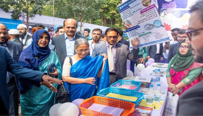 মৎস্য চাষে নিরাপদ ফিড ও ওষুধ সরবারহে নজরদারি বাড়ানো হচ্ছে : মৎস্য ও প্রাণিসম্পদ উপদেষ্টা