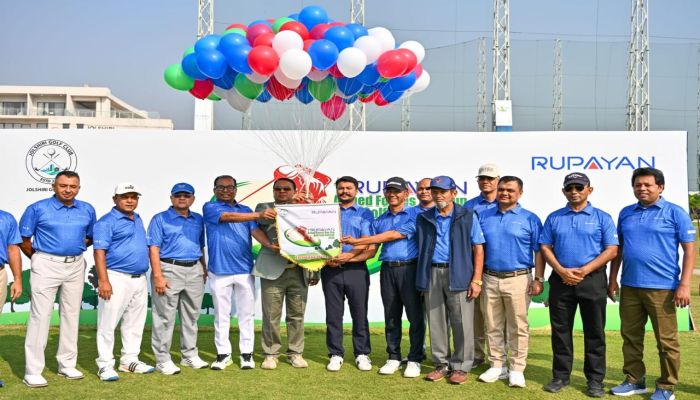 প্রথম রূপায়ণ আর্মড ফোর্সেস গলফ টুর্নামেন্টের উদ্বোধন