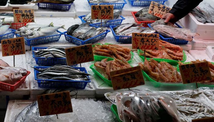 চীনের সঙ্গে কূটনৈতিক বিরোধের ক্রমবর্ধমান উত্তেজনায় আটকে গেল জাপানি সামুদ্রিক খাবার