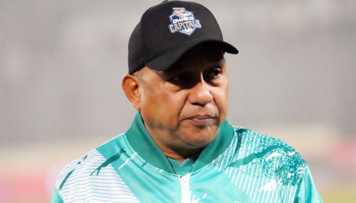 ঢাকা ক্যাপিটালসের কোচ থাকছেন না সুজন!