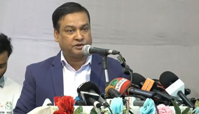 সাংবাদিকদের অধিকার বাস্তবায়ন না করে হাসিনার পথে হাঁটছে অন্তর্বর্তী সরকার: কাদের গনি চৌধুরী