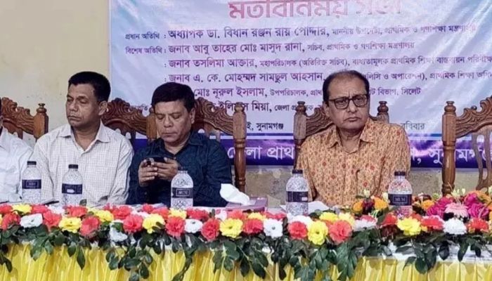 নির্বাচনের আগে শিক্ষার্থীদের হাতে পৌঁছে যাবে নতুন বই