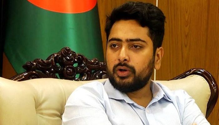 হাসিনাকে আশ্রয় দেওয়া ভারত আমাদের শত্রু: নাহিদ