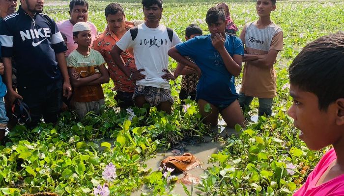সাদুল্লাপুরে যুবকের লাশ উদ্ধার