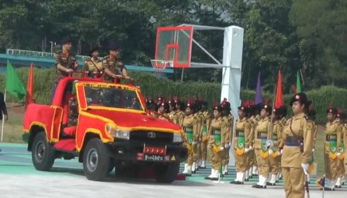 নারীদের বাদ দিয়ে দেশের উন্নয়ন সম্ভব নয়: সেনাপ্রধান 