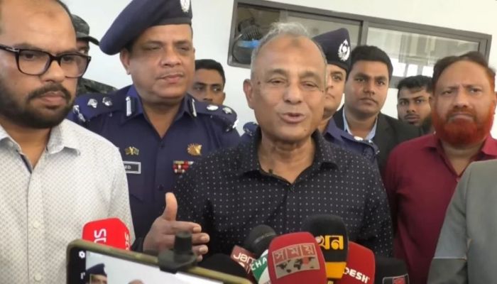 শেখ হাসিনাসহ অভিযুক্তদের রায় ১৭ নভেম্বর অবশ্যই ঘোষণা হবে: স্বরাষ্ট্র উপদেষ্টা