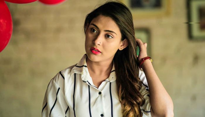 গ্রেপ্তারি পরোয়ানা জারির পর সত্যতা নিয়ে যা জানালেন মেহজাবীন