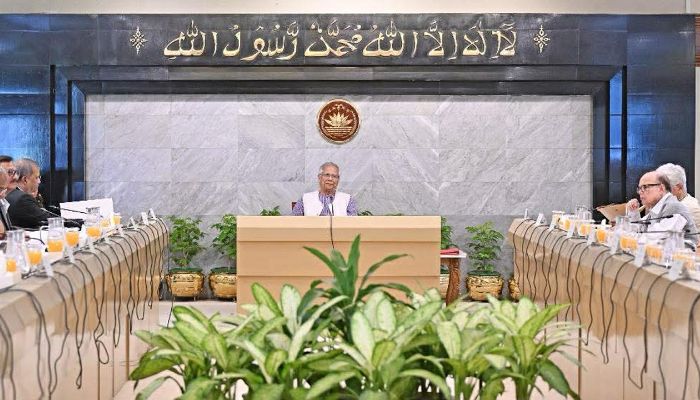 উপদেষ্টা পরিষদের বিশেষ সভায় খালেদা জিয়ার জন্য দোয়া