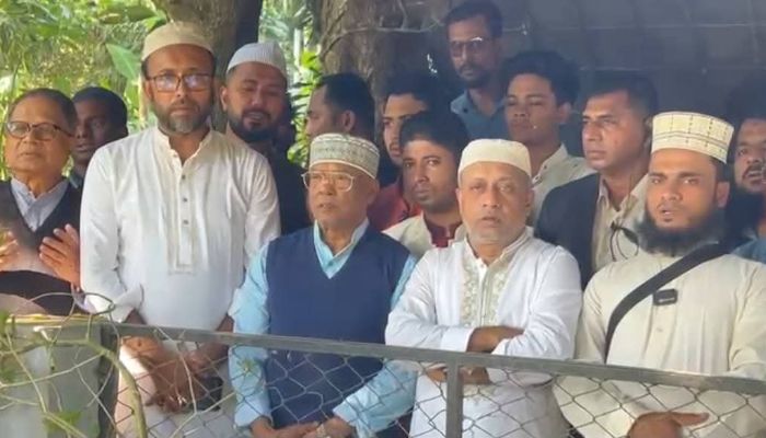 আবদুল আউয়াল মিন্টুর নির্বাচনীয় গণসংযোগ শুরু 