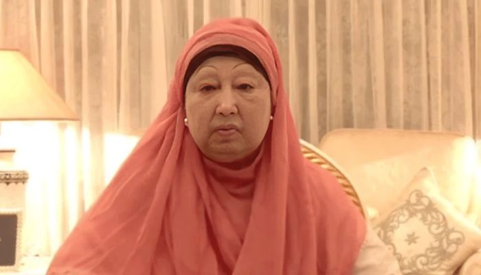 খালেদা জিয়াকে সিঙ্গাপুর বা ইউরোপে নেওয়ার প্রস্তুতি চলছে, এয়ার অ্যাম্বুলেন্স প্রস্তুত