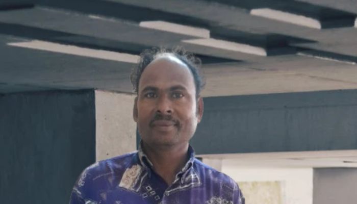 চা খেতে গিয়ে ধরা খেল আসামি