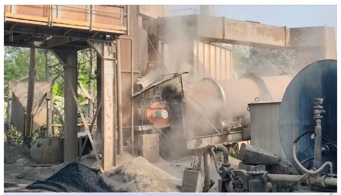 ইউএনওর নির্দেশ অমান্য করে আবারও সচল মিক্সার ডিপো