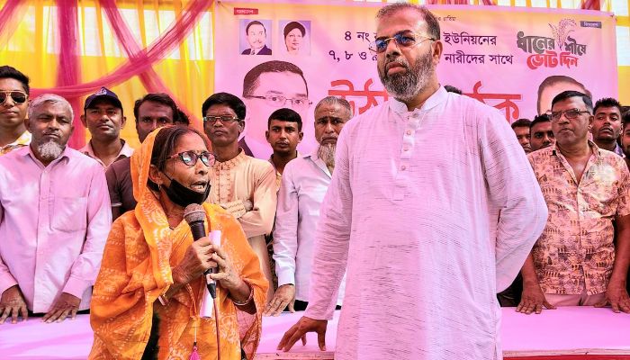 রামপালে নারীদের নিয়ে উঠান বৈঠক বিএনপির