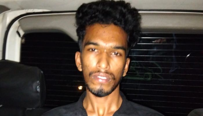 বদরগঞ্জে সপ্তম শ্রেণীর শিক্ষার্থীকে অপহরণ মামলায় যুবক গ্রেপ্তার