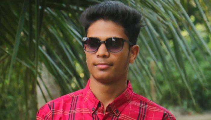 নোয়াখালীতে তরুণকে কুপিয়ে হত্যা