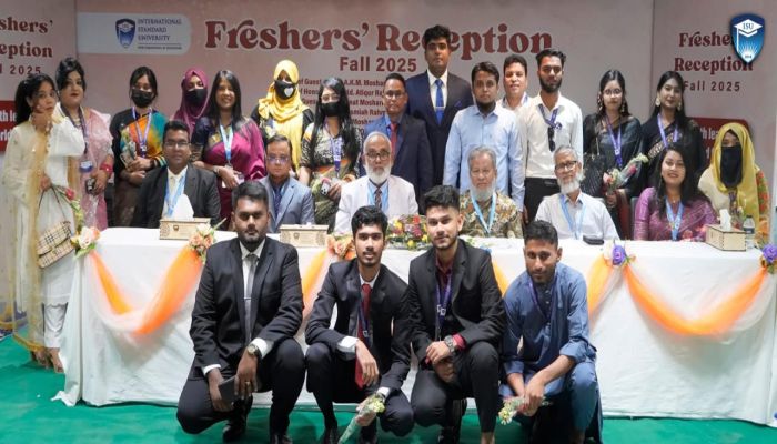 আইএসইউতে উৎসবমুখর পরিবেশে অনুষ্ঠিত হলো নবীনবরণ