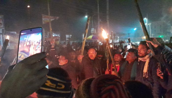 প্রকৌশলী তুহিনকে ডোমার-ডিমলা আসনে মনোনয়ন দেয়ার দাবিতে মশাল মিছিল