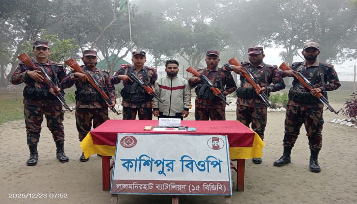 বিজিবি’র মাদক বিরোধী বিশেষ অভিযানে বিপুল পরিমাণ ইয়াবা ট্যাবলেট ও গাঁজাসহ ০২ জন আসামী আটক