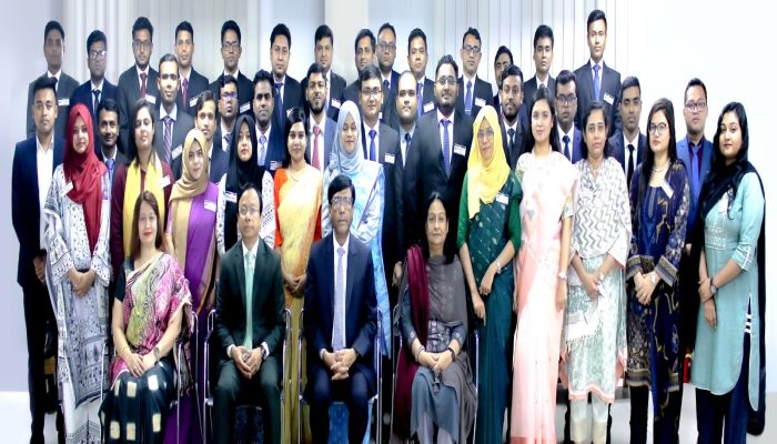 সাউথইস্ট ব্যাংক পিএলসি, নবনিযুক্ত ট্রেইনি অ্যাসিস্ট্যান্ট অফিসারদের (ক্যাশ) জন্য বুনিয়াদি প্রশিক্ষণ কোর্সের আয়োজন করেছে