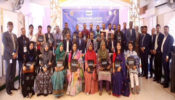 সিরাজগঞ্জে সিএমএসএমই উদ্যোক্তাদের নিয়ে ব্র্যাক ব্যাংকের মাসব্যাপী প্রশিক্ষণ আয়োজন