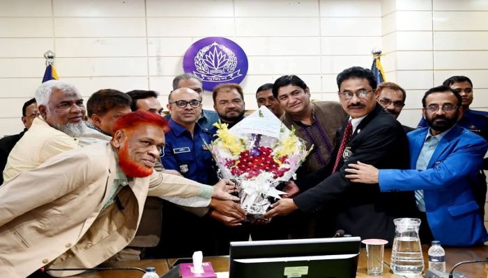 কুষ্টিয়ায় ব্যবসায়িক নেতৃবৃন্দের সাথে পুলিশ সুপারের মতবিনিময় সভা অনুষ্ঠিত 