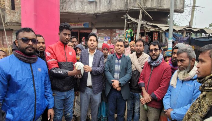 সিংড়ায় পরিবেশ কর্মীদের অভিযানে ৫টি বক অবমুক্ত