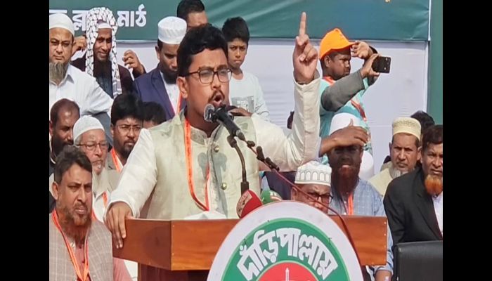 লন্ডনে, দিল্লিতে বা পিন্ডিতে বসে আর কোনো রাজনীতি চলবে না-ঠাকুরগাঁওয়ে ভিপি সাদিক কায়েম