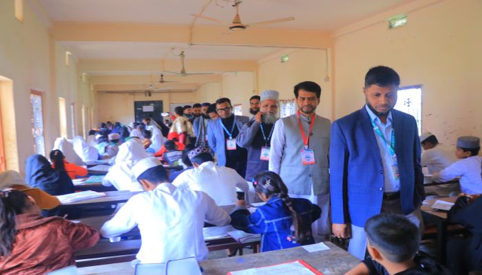 চন্দনাইশ-সাতকানিয়া (আংশিক) জোনের  আল্লামা নূরী মেধাবৃত্তি পরীক্ষা অনুষ্ঠিত 