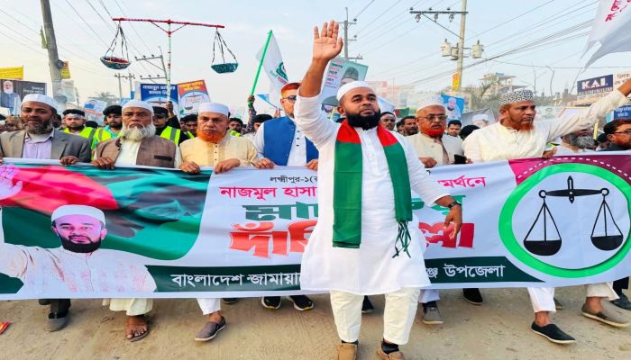 সরকারি অফিসে নাগরিকদের সম্মানের সাথে সেবা প্রদান করা হবে -- নাজমুল হাসান পাটোয়ারী ‎ ‎