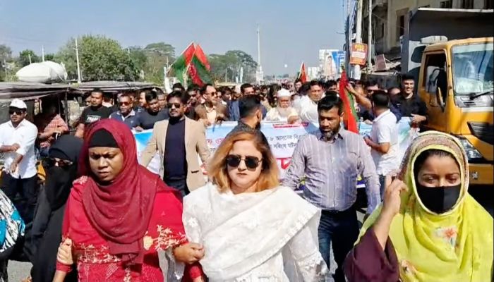 ওসমান হাদীর ওপর গুলির ঘটনায় গোপালগঞ্জে বিএনপির বিক্ষোভ মিছিল