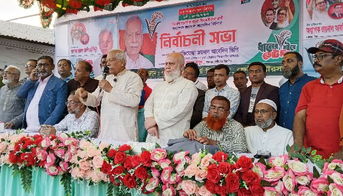 ‎গুন্ডার শাসন এই দেশে আর আসতে দেয়া হবে না- ফেনীতে নির্বাচনী সভায় ভিপি জয়নাল 