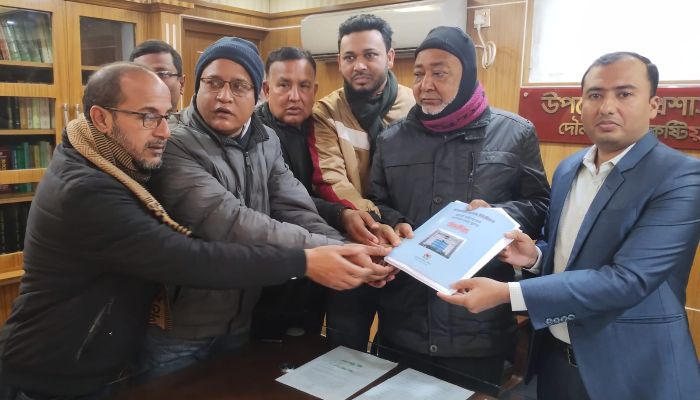 কুষ্টিয়া ১ আসনে মনোনয়ন ফরম উত্তোলন করলেন রেজা আহমেদ মোল্লা 