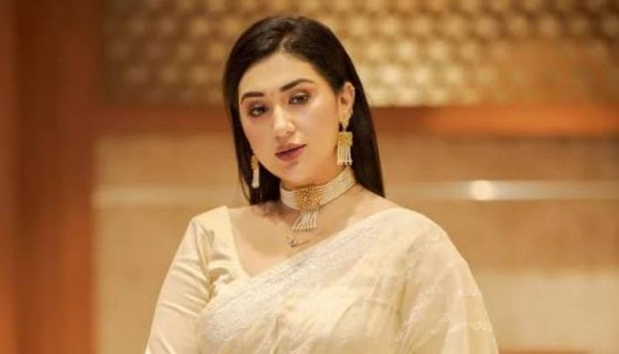 স্টাইল আইকন অপু বিশ্বাস 