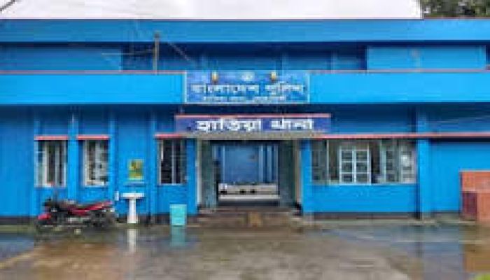 নোয়াখালীতে চর দখল নিয়ে গোলাগুলি, নিহত ৫