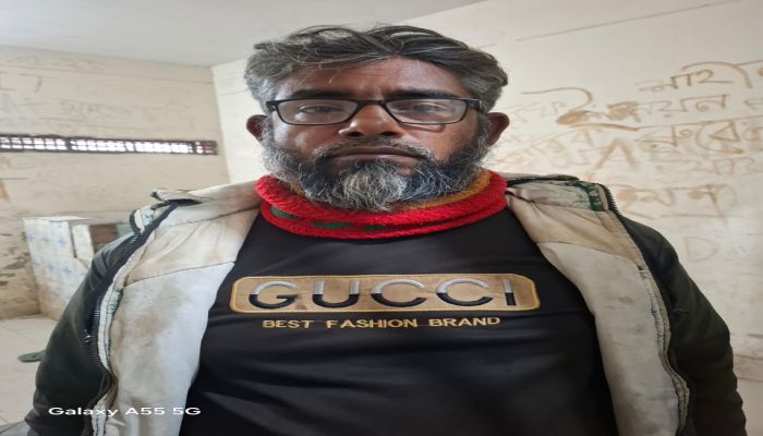 দৌলতপুরে মহিষ লুটের ঘটনায় চার্জশিট ভুক্ত আসামি আমাদুল গ্রেপ্তার