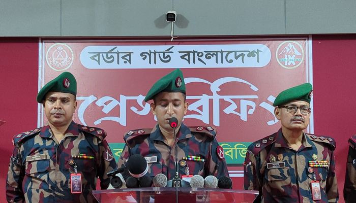 শান্তিপূর্ণ নির্বাচন নিশ্চিতে সাহসিকতার সঙ্গে দায়িত্বে রুমা ব্যাটালিয়ন (৯ বিজিবি)