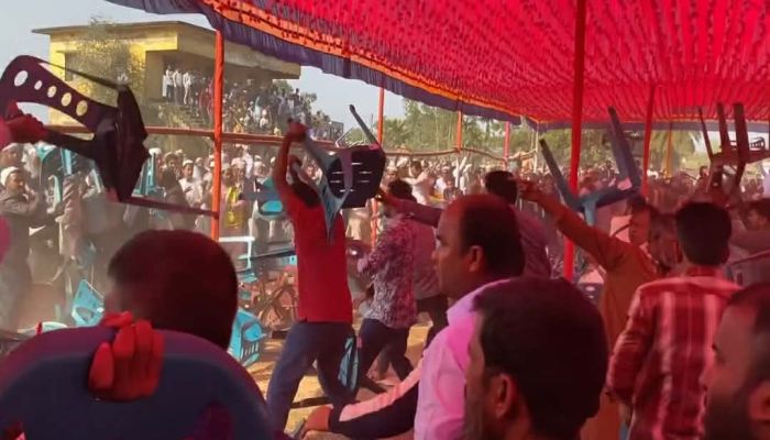 বিএনপি-জামায়াত তুমুল সংঘর্ষ, আহত ৫৪