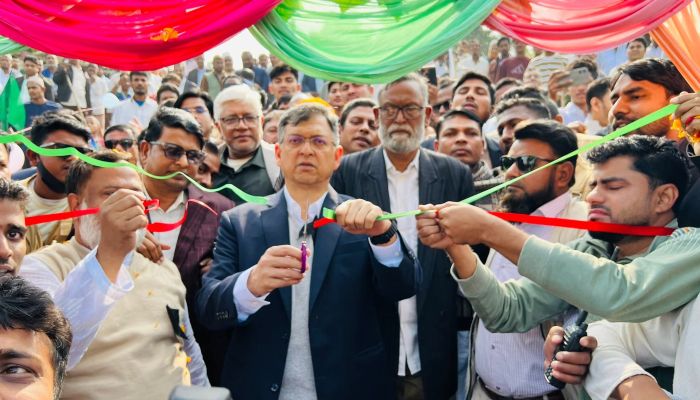 ইসলামের দোহাই দিয়ে ধর্মের রাজনীতি চলছে; আলেমদের সতর্ক হতে হবে: সালাহউদ্দিন আহমেদ