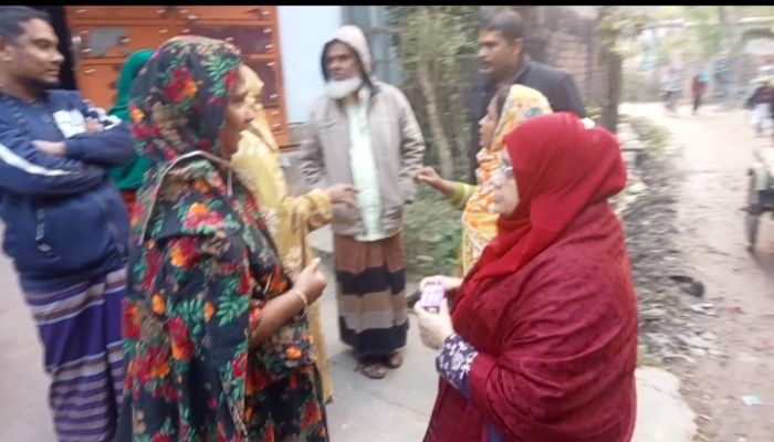 ‘আমরা বিএনপি পরিবার’ এর উদ্যোগে তারেক রহমানের ৮ দফা রাষ্ট্র বিনির্মাণ কর্মসূচির লিফলেট বিতরণ